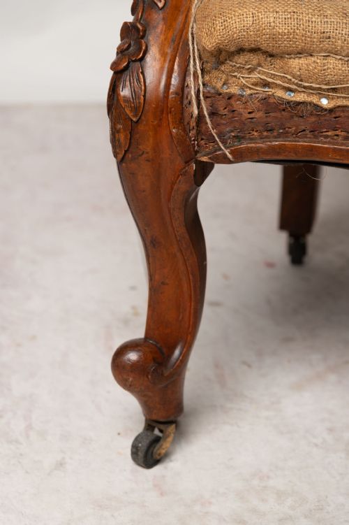 ANTIQUE ENGLISH WING CHAIR - ADDITIONAL PHOTO 5