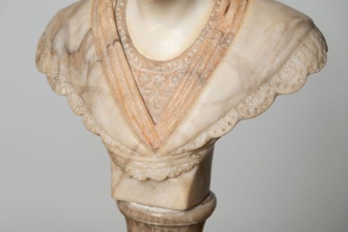 ANTIQUE FRENCH BUST - ADDITIONAL PHOTO 3