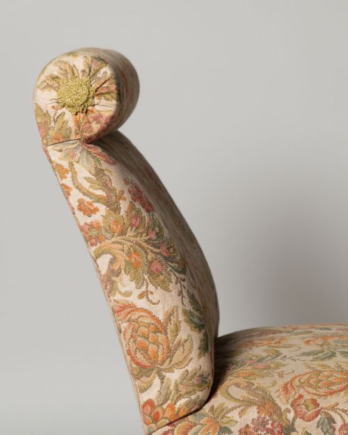 ANTIQUE FRENCH SLIPPER CHAIR FOR UPHOLSTERY - ADDITIONAL PHOTO 4