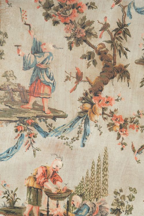 TWO CHINOISERIE FRENCH CANVAS PANELS - ADDITIONAL PHOTO 4