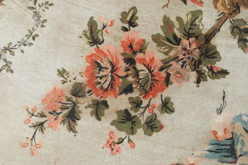 TWO CHINOISERIE FRENCH CANVAS PANELS - ADDITIONAL PHOTO 5