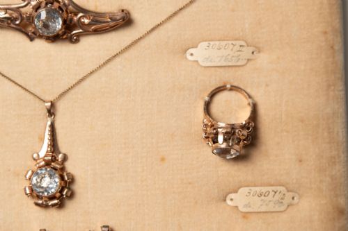 ANTIQUE JEWELLERY SHOP DISPLAY PIECE - ADDITIONAL PHOTO 2