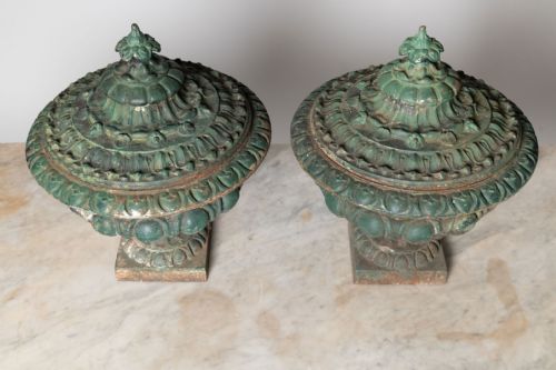 PAIR OF ANTIQUE URNS WITH THE ORIGINAL LIDS - ADDITIONAL PHOTO 4