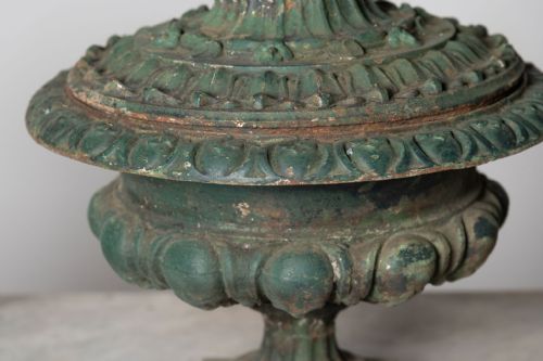 PAIR OF ANTIQUE URNS WITH THE ORIGINAL LIDS - ADDITIONAL PHOTO 7