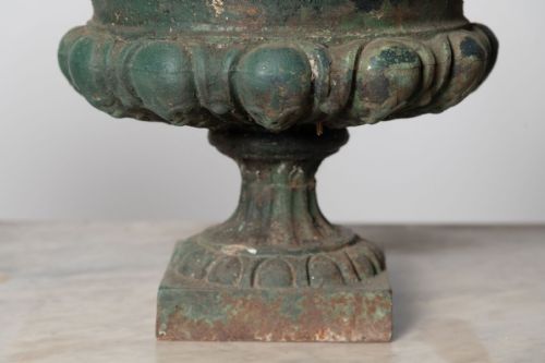 PAIR OF ANTIQUE URNS WITH THE ORIGINAL LIDS - ADDITIONAL PHOTO 8