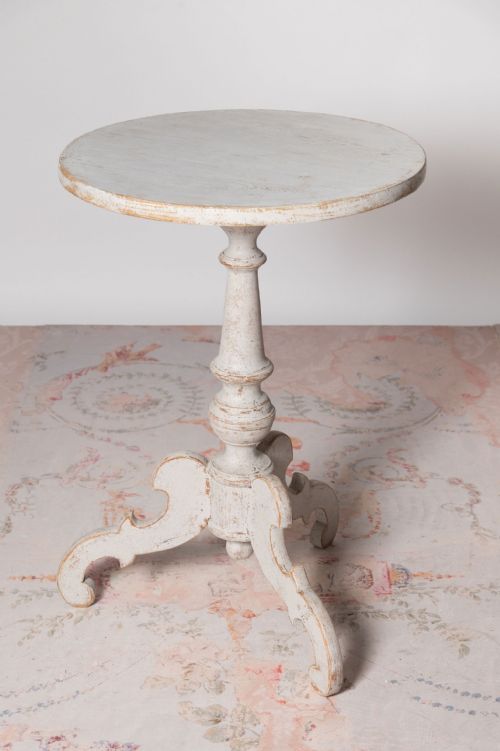 ANTIQUE SWEDISH TABLE