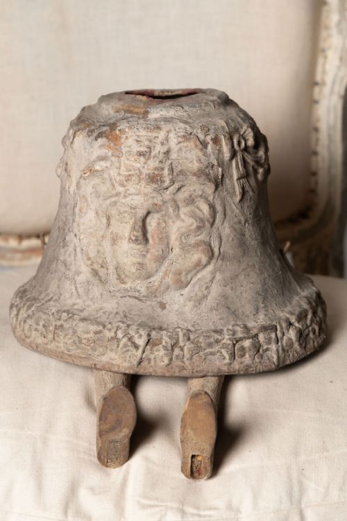 ANTIQUE ITALIAN THEATRE PROP