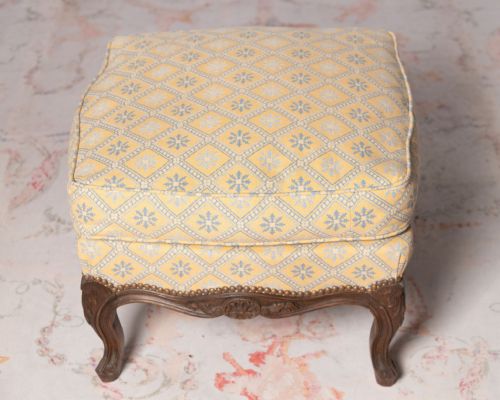 FRENCH STOOL READY FOR UPHOLSTERY - ADDITIONAL PHOTO 4