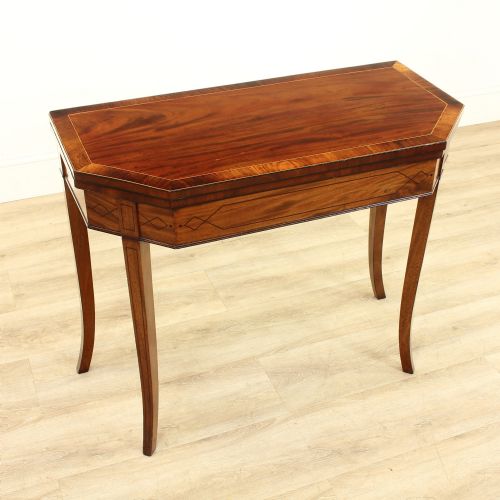 Georgian Mahogany And Rosewood Card Table
