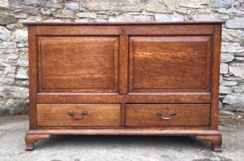 Antique Georgian Oak Mule Chest
