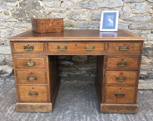 Antique Edwardian Oak Pedestal Desk