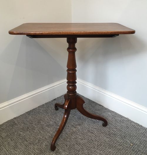 fig 1. Antique Regency Mahogany Tilt Top Wine Table