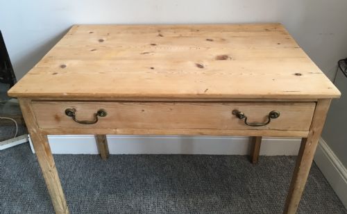 fig 2. Antique Georgian Pine Side Table
