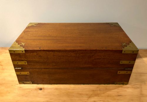 ANTIQUE VICTORIAN MAHOGANY BRASS BOUND CAMPAIGN WRITING SLOPE - ADDITIONAL PHOTO 4