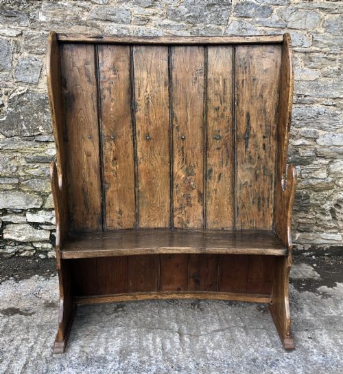 fig 1. Antique Westcountry Elm Curved Settle