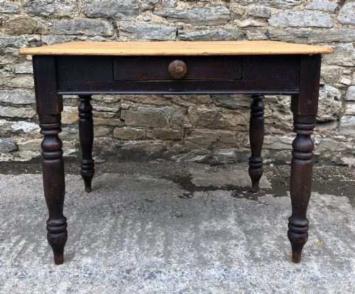 fig 1. Antique Victorian Pine Farmhouse Table
