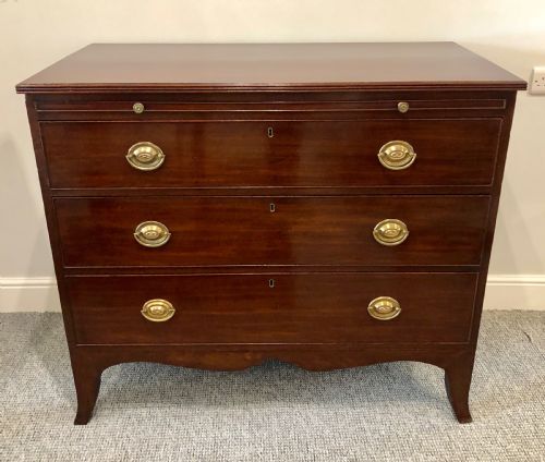 fig 2. Regency Mahogany Bachelors Chest of Drawers with Slide