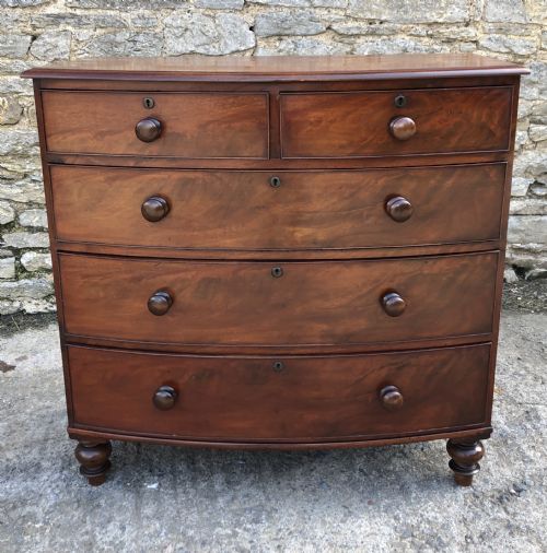 Victorian Mahogany Bow Front Chest of Drawers