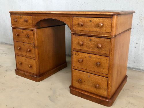 fig 2. Antique Victorian Oak Pedestal Writing Desk