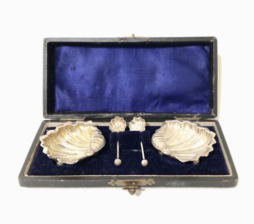 Pair of Solid Sterling Silver Shell Salt Dishes and Spoons in Original Box