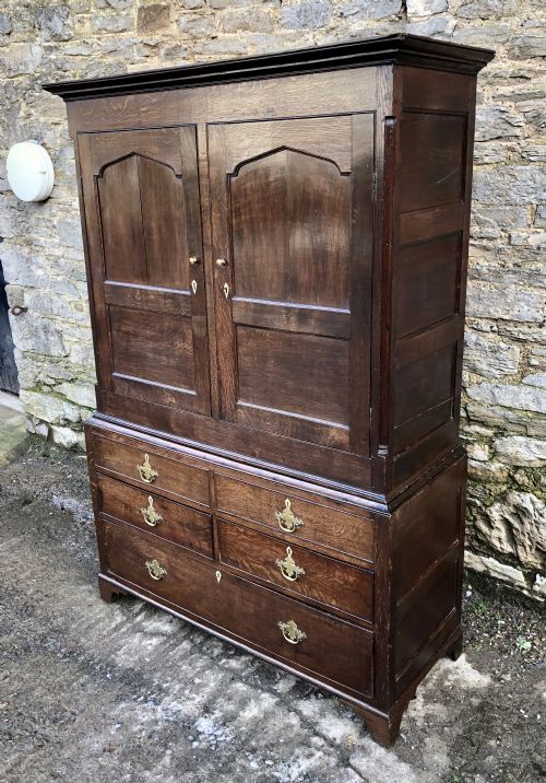 fig 1. 18th Century Oak Livery Cupboard Wardrobe