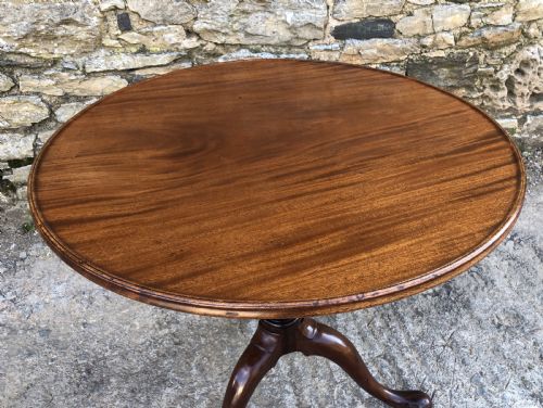 fig 2. Georgian Mahogany Occasional Tilt Top Table