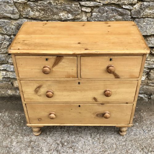 fig 2. Small Victorian Pine Chest of Drawers