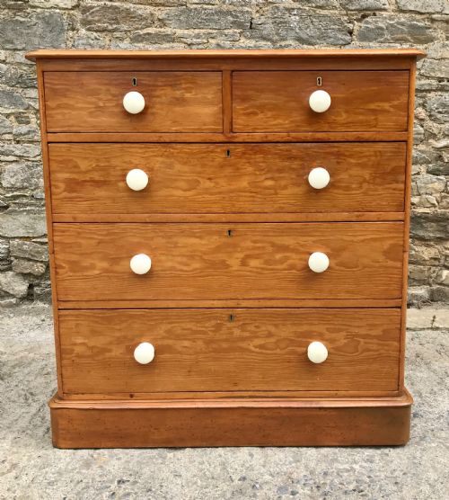 Victorian Pine Chest of Drawers