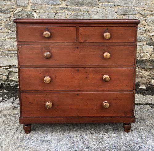 Victorian Pine Chest of Drawers with Original Finish