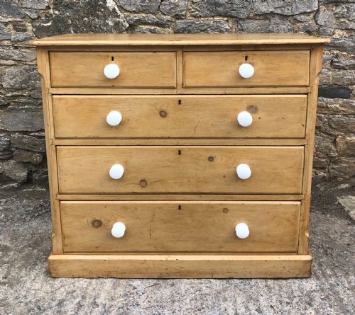 Victorian Pine Chest of Drawers