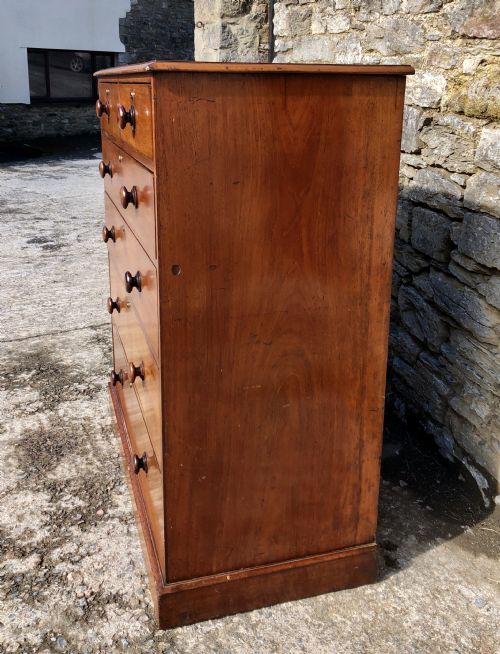 fig 1. Large Victorian Mahogany Chest of Drawers