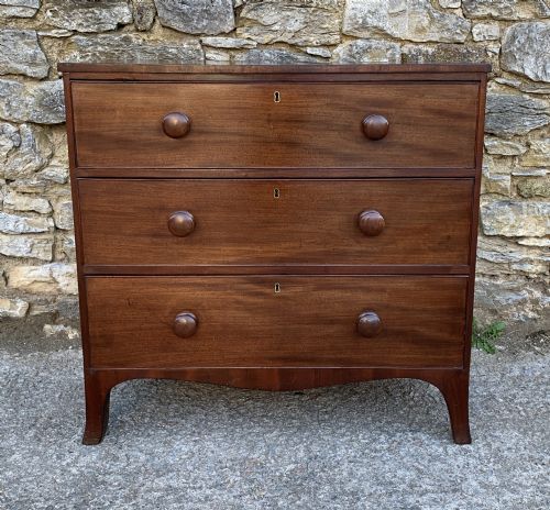 Small Regency Mahogany Chest of Drawers