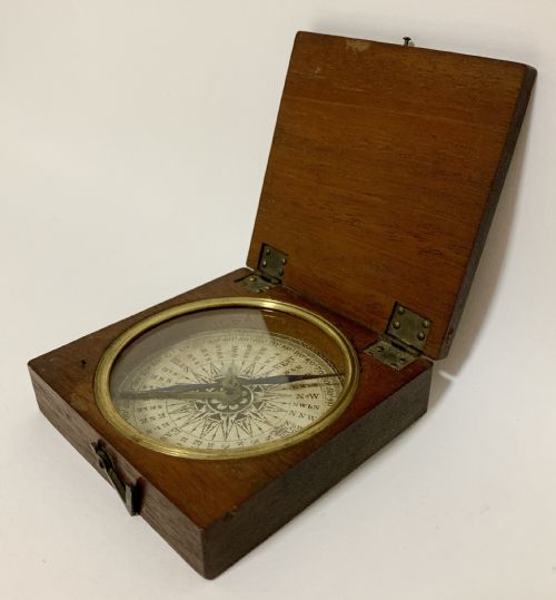 fig 1. Antique Dry Card Pocket Compass