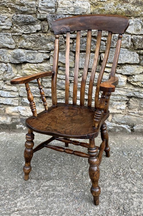 Antique Farmhouse Windsor Lathe Back Chair