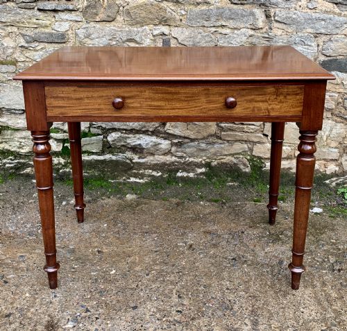 Victorian Mahogany Side Table