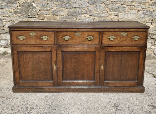 fig 1. Georgian Oak Dresser Base