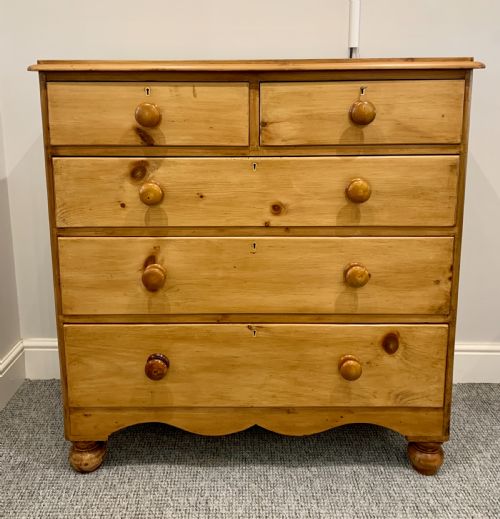 Victorian Pine Chest of Drawers