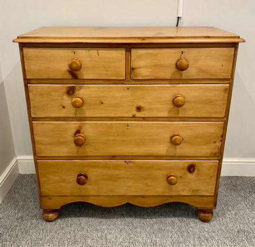fig 1. Victorian Pine Chest of Drawers