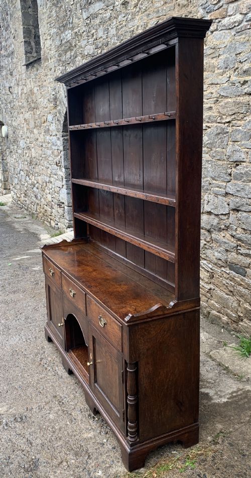 fig 3. Georgian Oak Dog Kennel Dresser