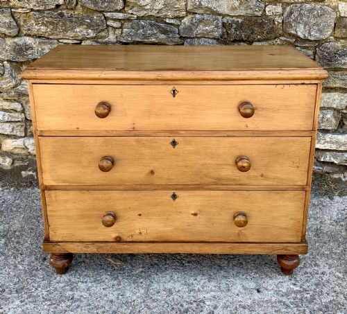 Victorian Stripped Pine Chest of Drawers