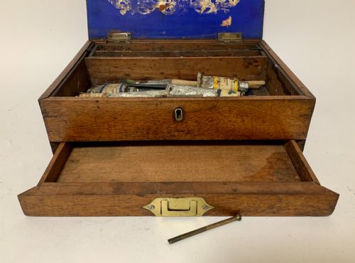 fig 1. Victorian Winsor and Newton Artists Watercolour Paint Box