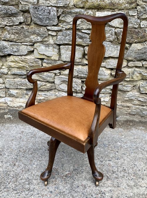 fig 1. Antique Mahogany Swivel Office Desk Chair