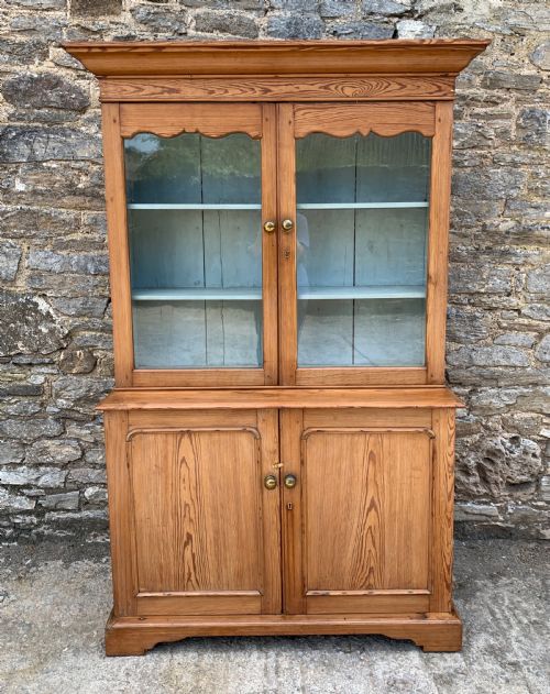 Antique Pine Glazed Dresser