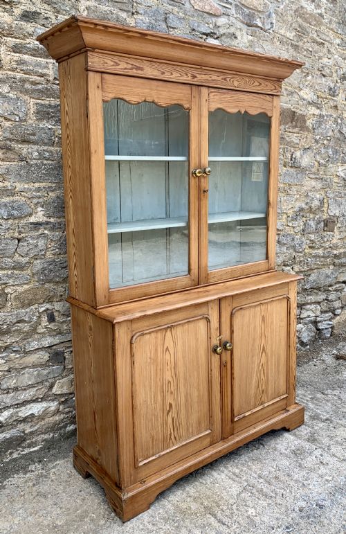 fig 1. Antique Pine Glazed Dresser