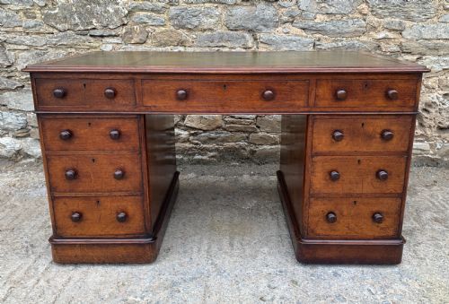 fig 1. Large Victorian Oak Pedestal Desk
