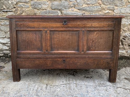 fig 1. 18th Century Georgian Oak Mule Chest