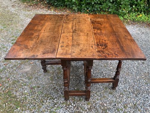 Small Antique 18th Century Oak Gateleg Table