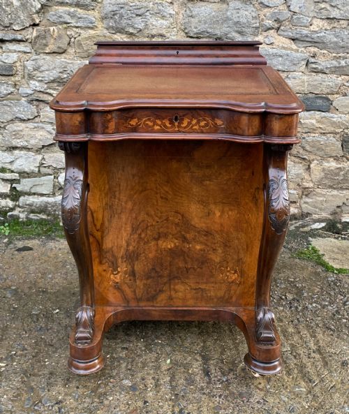 fig 1. Victorian Burr Walnut Davenport