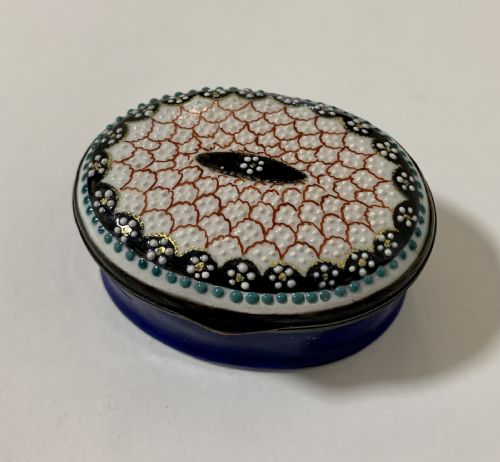 fig 1. Antique Georgian Bilston Enamel Patch Box