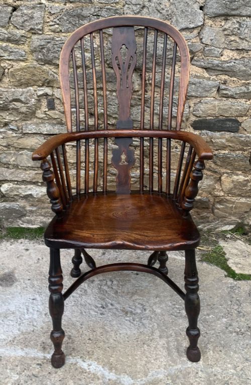 fig 1. Antique Windsor Chair with Crinoline Stretcher
